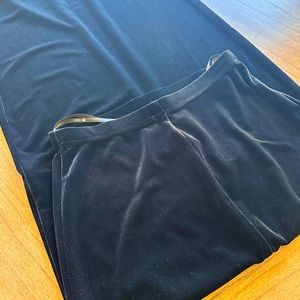 TADASHI SHOJI Vintage 90’s Black Velvet Back Slit Formal Maxi Skirt Small